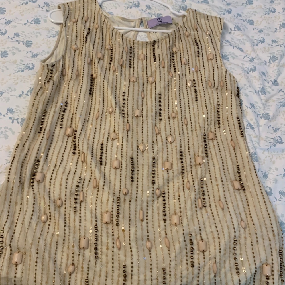 Sleeveless top